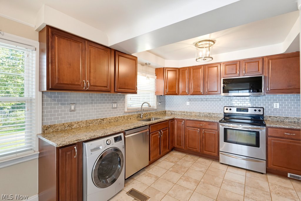 2548 Canterbury Road Cleveland Heights OH 44118