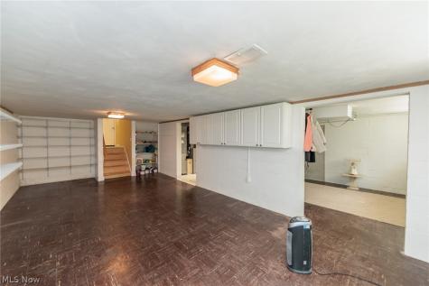 7601 Green Valley Drive Parma OH 44134