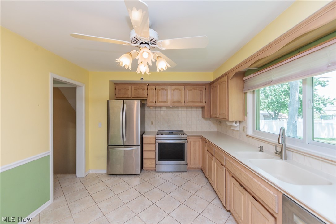 7601 Green Valley Drive Parma OH 44134