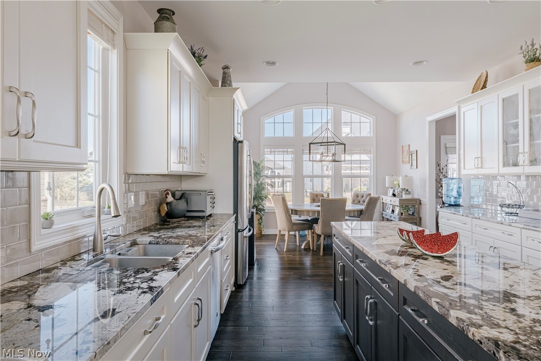 3900 Matisse Circle Pepper Pike OH 44124