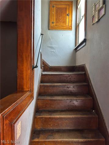 676 Kipling Street Akron OH 44306