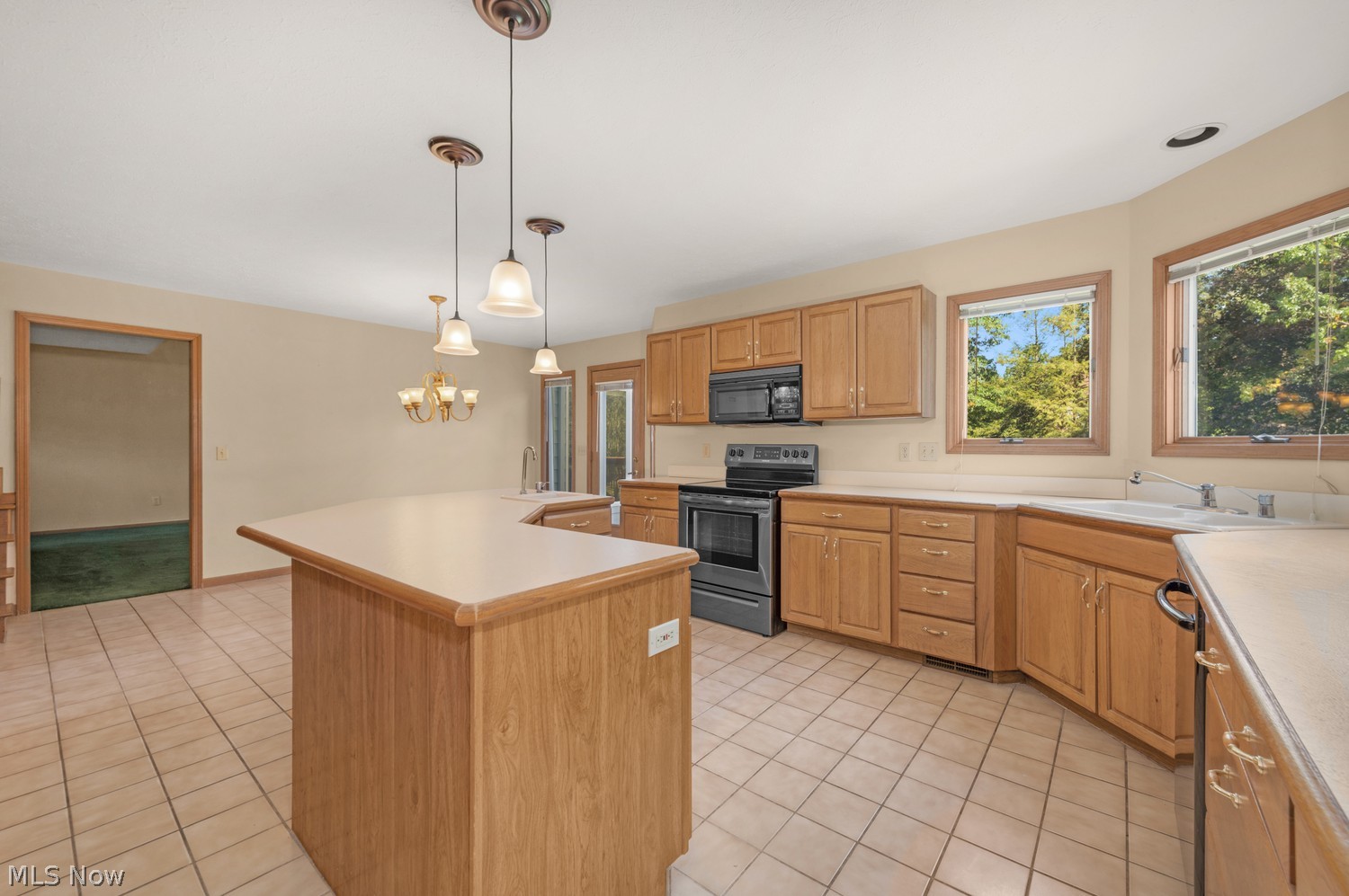 3141 Waterfall Way Westlake OH 44145