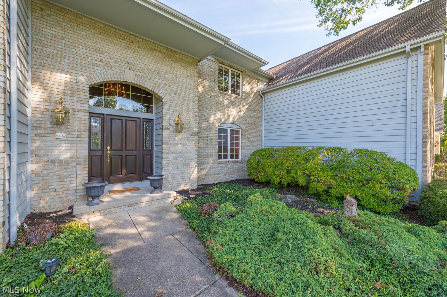 3141 Waterfall Way Westlake OH 44145