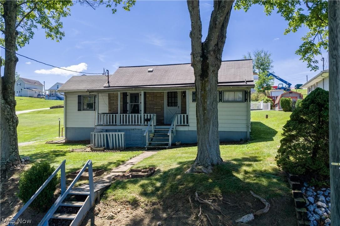 225 Harrison Avenue Cadiz OH 43907