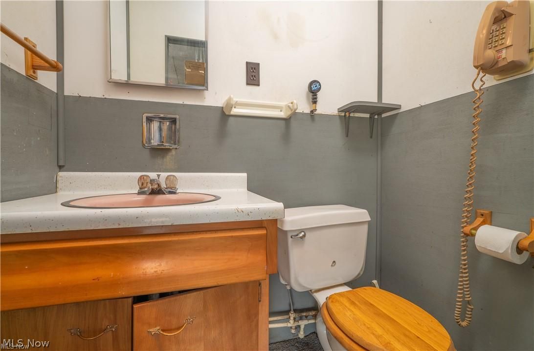 225 Harrison Avenue Cadiz OH 43907