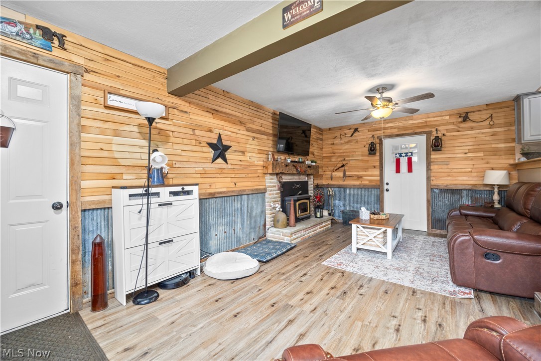 37581 Capel Road Grafton OH 44044