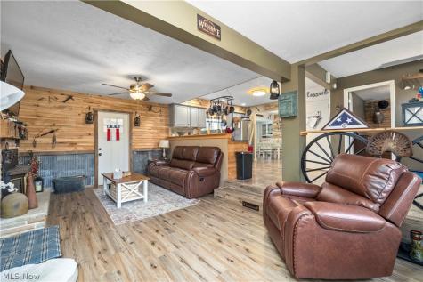 37581 Capel Road Grafton OH 44044
