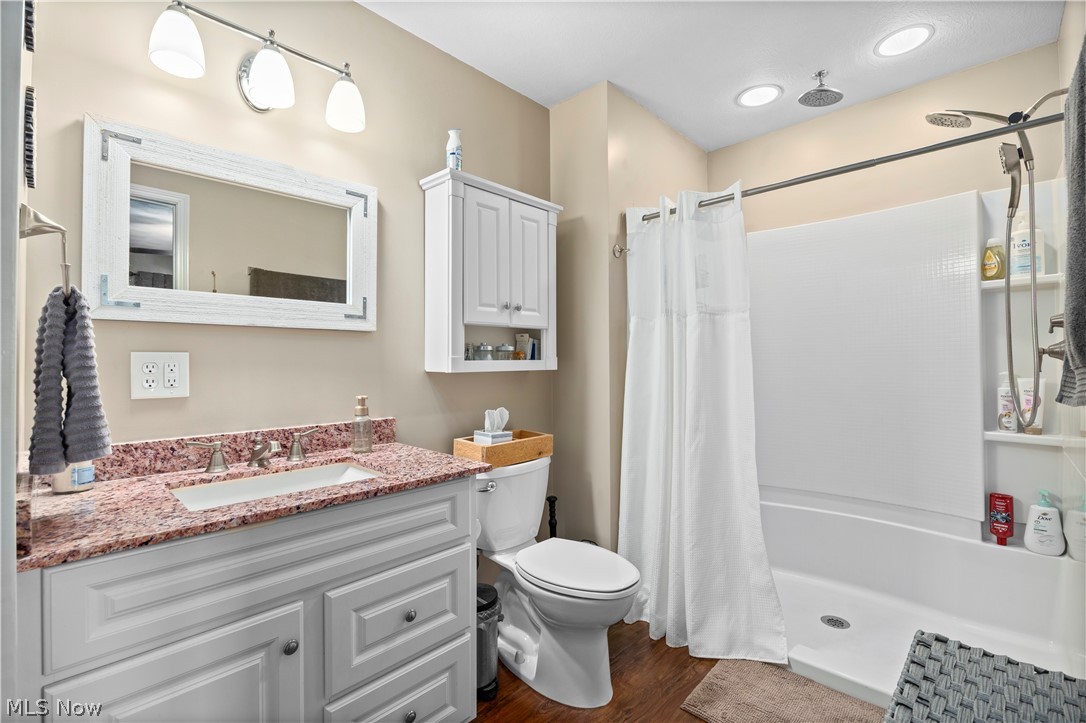 37581 Capel Road Grafton OH 44044