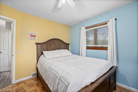 37581 Capel Road Grafton OH 44044