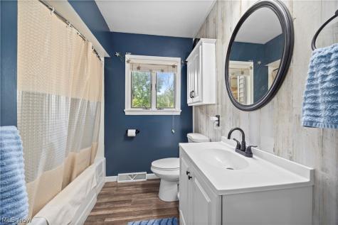 37581 Capel Road Grafton OH 44044