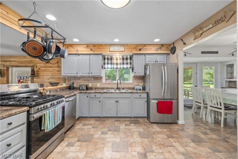37581 Capel Road Grafton OH 44044
