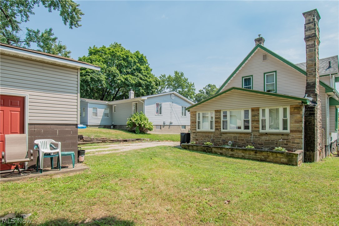1043 Silvercrest Avenue Akron OH 44314