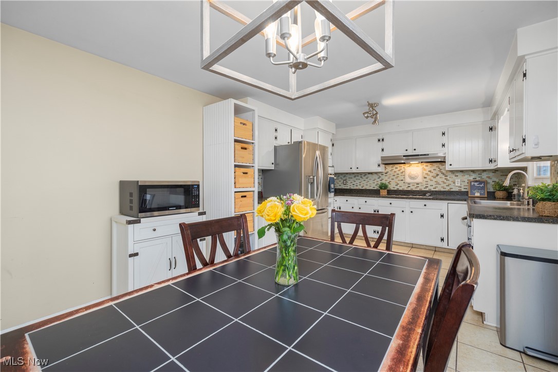 3120 Center Road Avon OH 44011