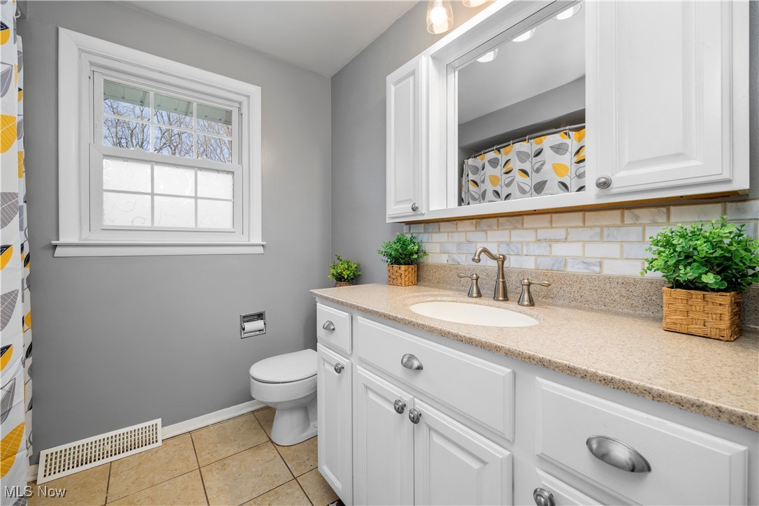 3120 Center Road Avon OH 44011