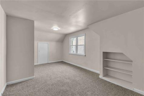 900 Eloise Drive Cleveland Heights OH 44112