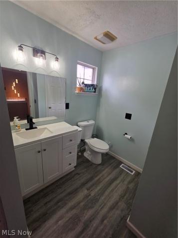 1338 W 89th Street Cleveland OH 44102