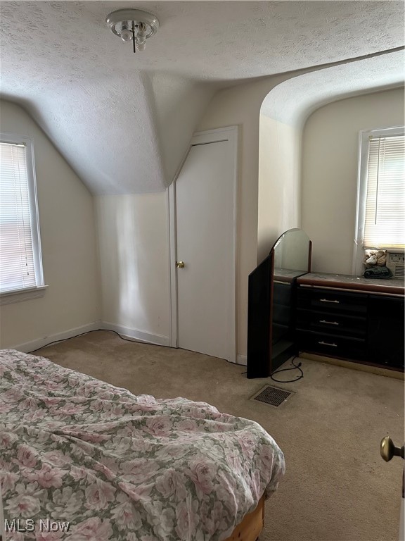 3521 Berkeley Cleveland Heights OH 44118