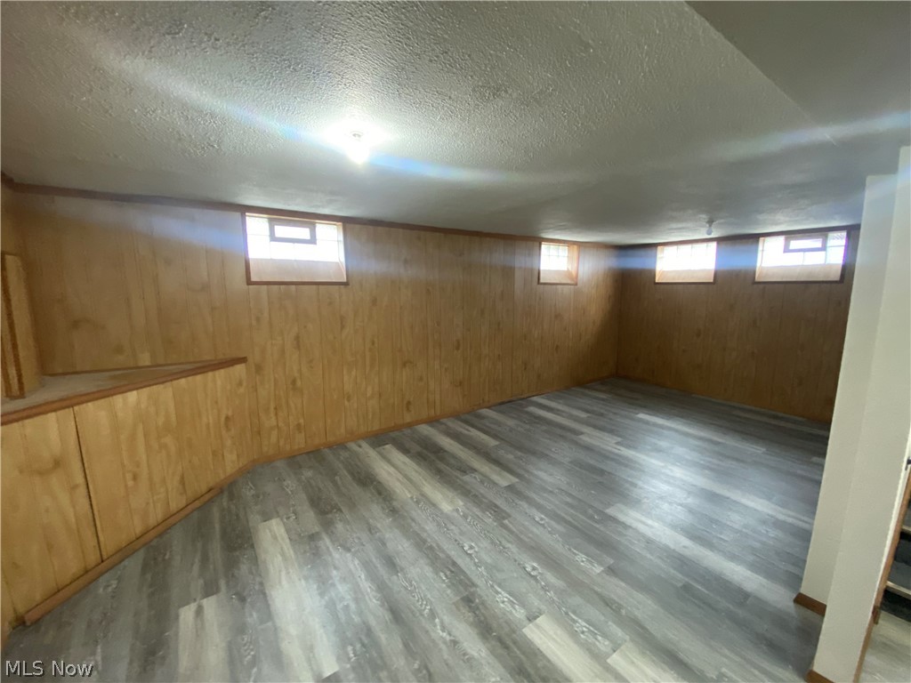 805 E 254th Street Euclid OH 44132