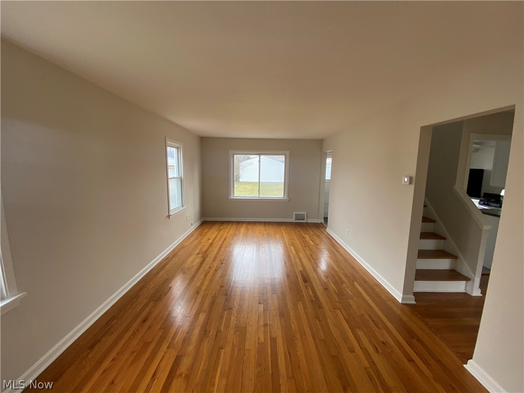 805 E 254th Street Euclid OH 44132