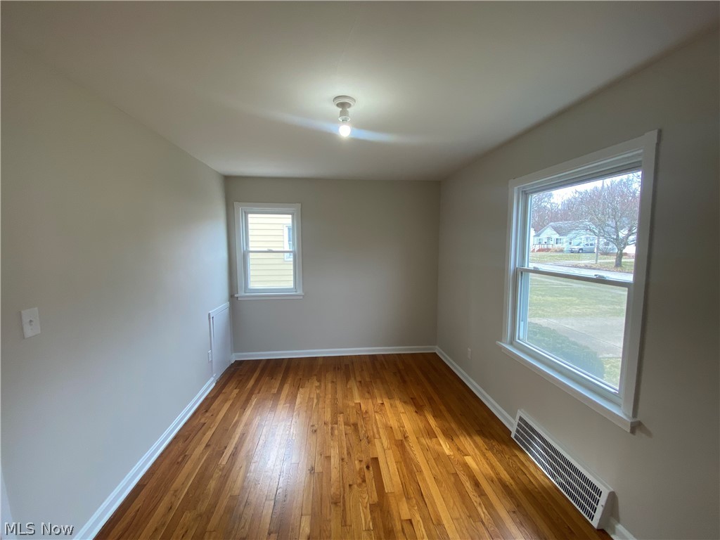 805 E 254th Street Euclid OH 44132