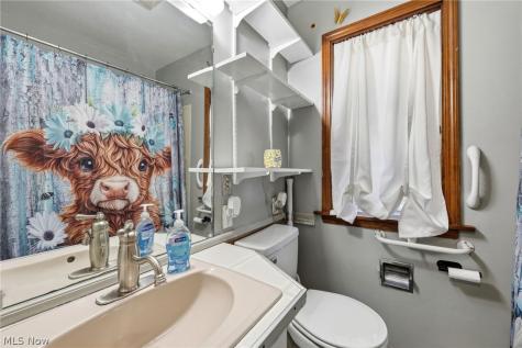 474 E 328th Street Willowick OH 44095