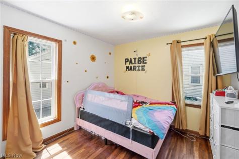 474 E 328th Street Willowick OH 44095