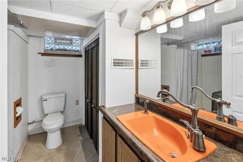 474 E 328th Street Willowick OH 44095