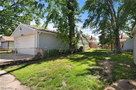 474 E 328th Street Willowick OH 44095