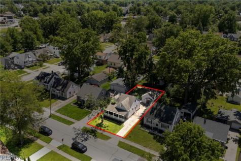 474 E 328th Street Willowick OH 44095