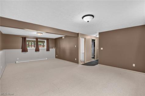 571 Jeanette Street Brunswick OH 44212