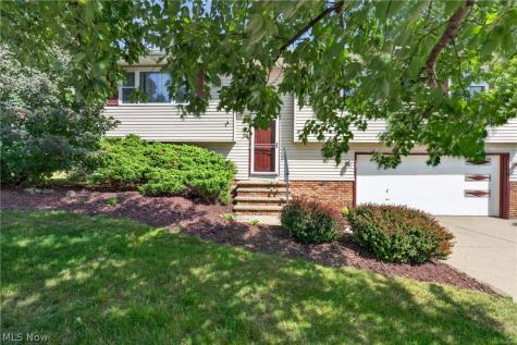 571 Jeanette Street Brunswick OH 44212