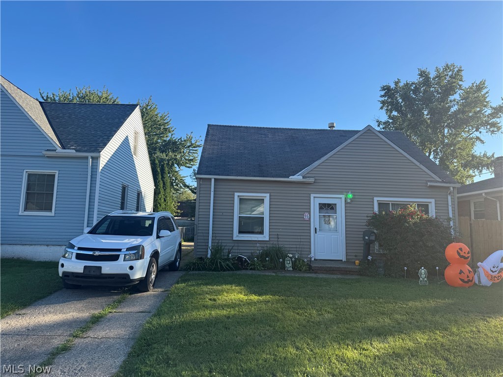 12301 Carrington Avenue Cleveland OH 44135