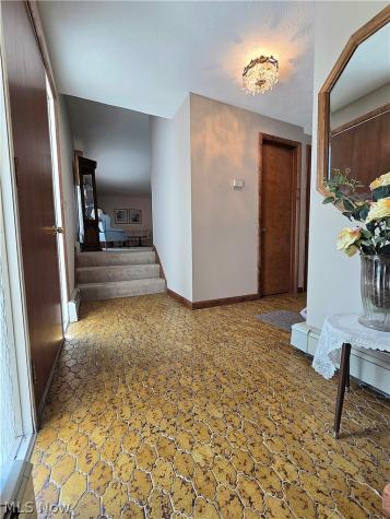 6745 Westview Drive Brecksville OH 44141