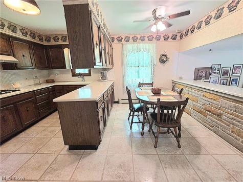6745 Westview Drive Brecksville OH 44141