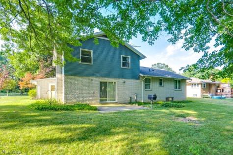 6745 Westview Drive Brecksville OH 44141