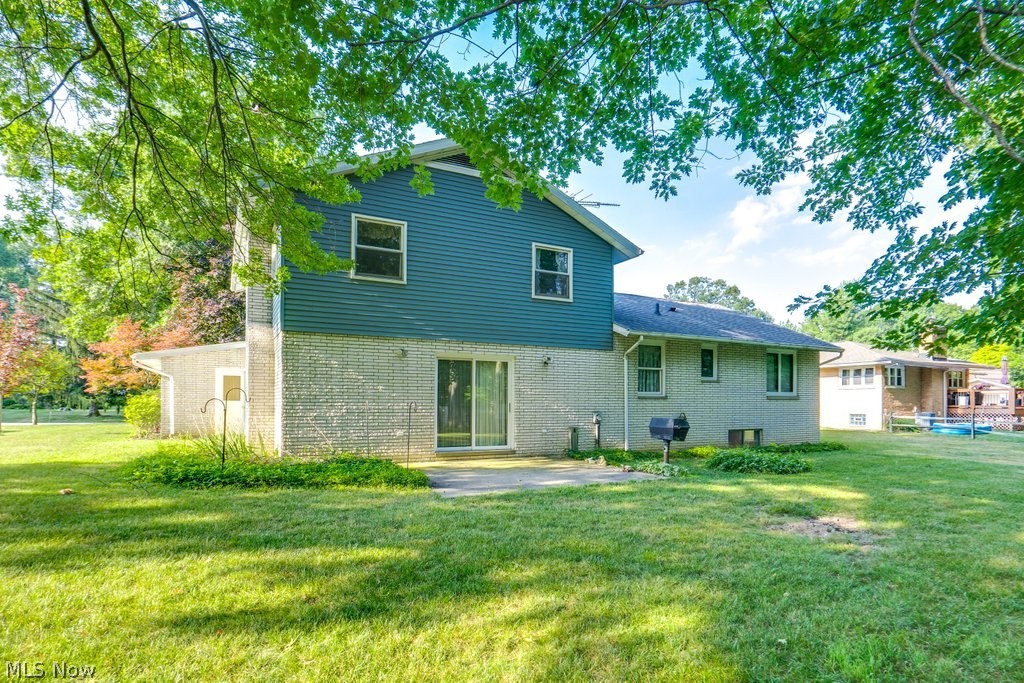 6745 Westview Drive Brecksville OH 44141