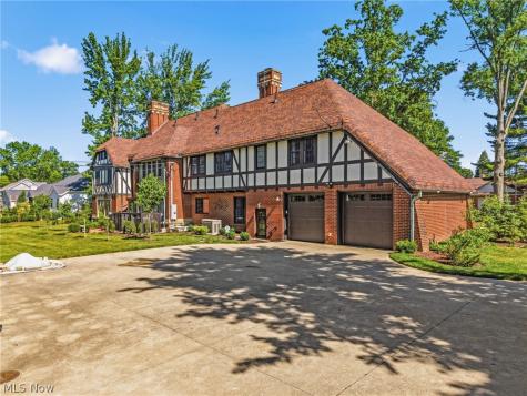 210 Summit Street SW North Canton OH 44720