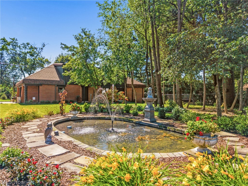 210 Summit Street SW North Canton OH 44720