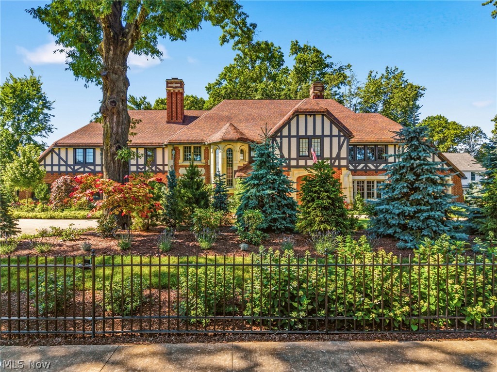 210 Summit Street SW North Canton OH 44720