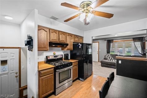 14316 Parkman Boulevard Brook Park OH 44142