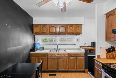 14316 Parkman Boulevard Brook Park OH 44142