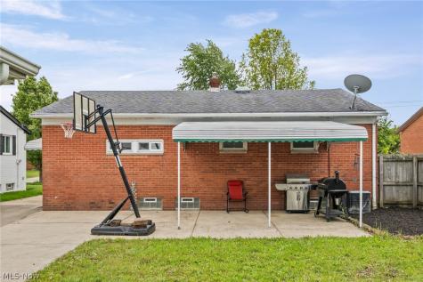 14316 Parkman Boulevard Brook Park OH 44142