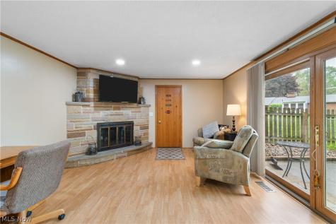 706 Bachtel Street SE North Canton OH 44720