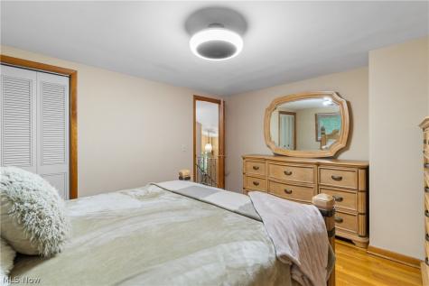 706 Bachtel Street SE North Canton OH 44720