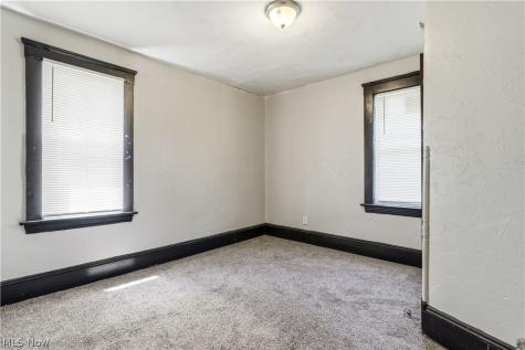 10911 Hathaway Avenue Cleveland OH 44108