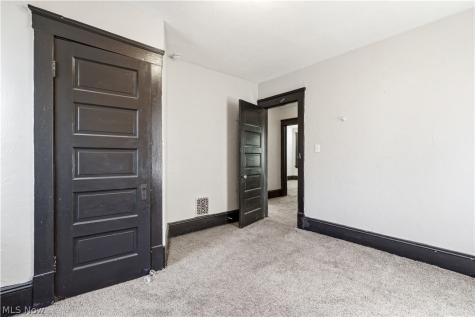 10911 Hathaway Avenue Cleveland OH 44108