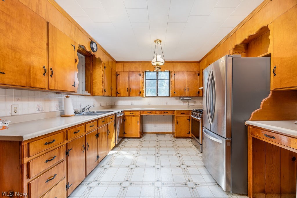 20 Danas Run Road Newport OH 45768