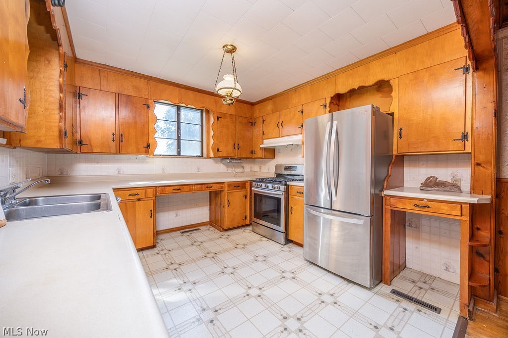 20 Danas Run Road Newport OH 45768