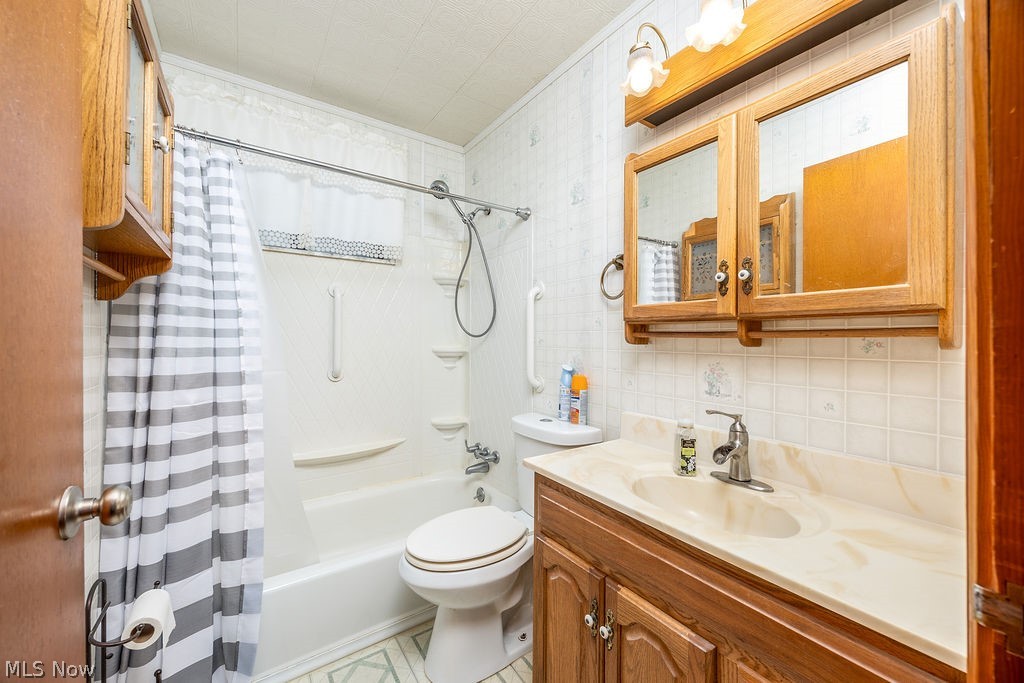 20 Danas Run Road Newport OH 45768