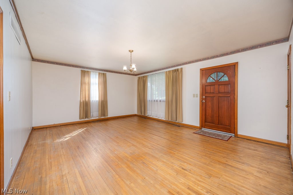 20 Danas Run Road Newport OH 45768